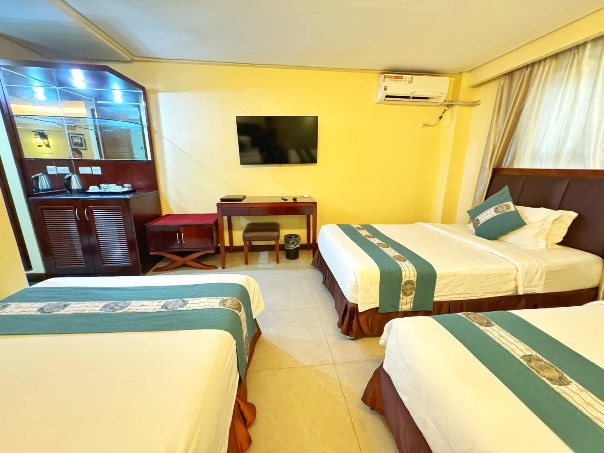 Golden Phoenix Hotel Boracay Manoc-Manoc ภายนอก รูปภาพ
