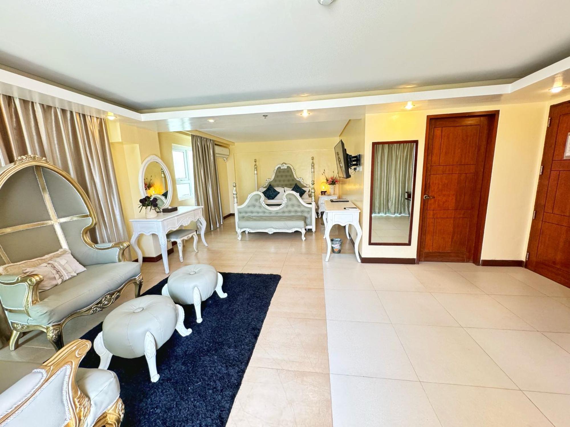 Golden Phoenix Hotel Boracay Manoc-Manoc ภายนอก รูปภาพ