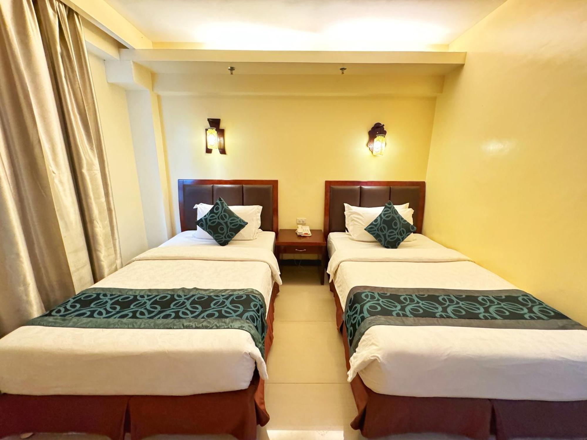 Golden Phoenix Hotel Boracay Manoc-Manoc ภายนอก รูปภาพ