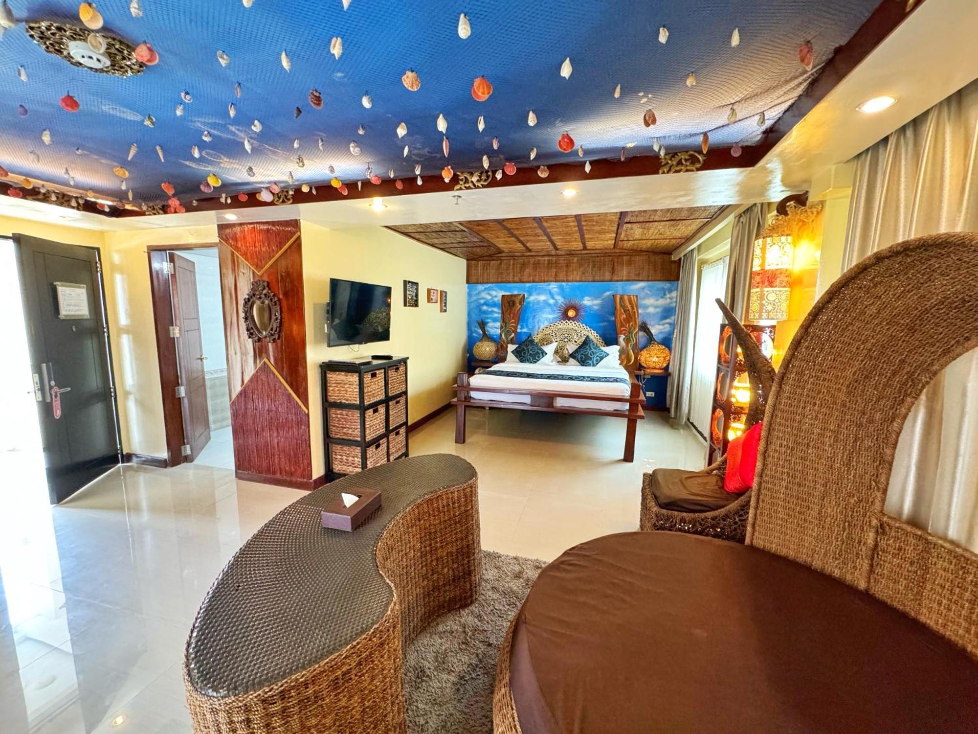 Golden Phoenix Hotel Boracay Manoc-Manoc ภายนอก รูปภาพ