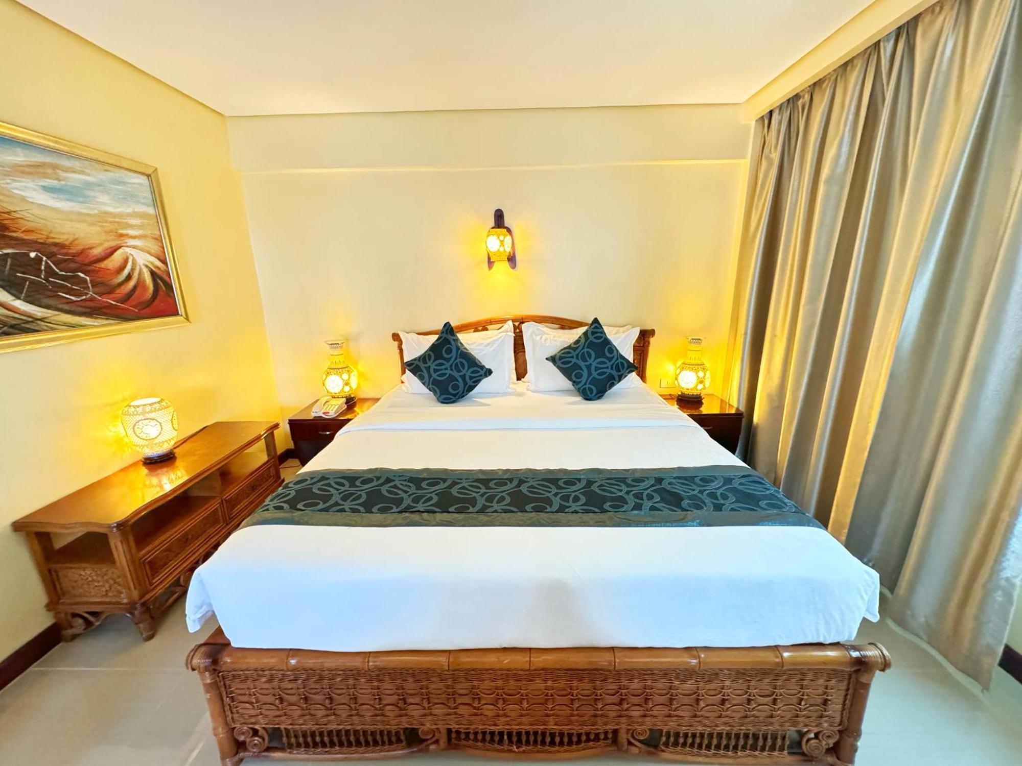 Golden Phoenix Hotel Boracay Manoc-Manoc ภายนอก รูปภาพ