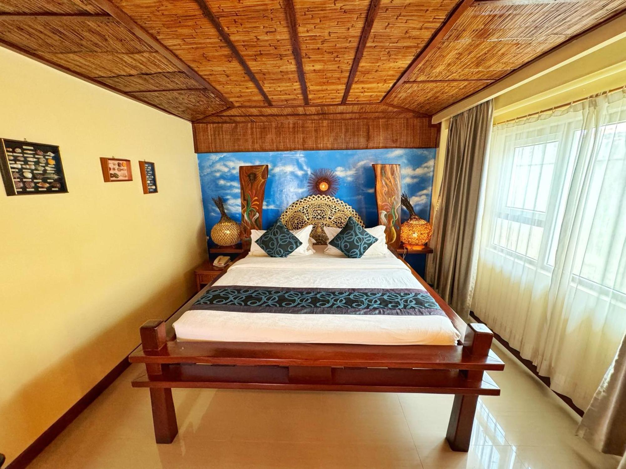 Golden Phoenix Hotel Boracay Manoc-Manoc ภายนอก รูปภาพ
