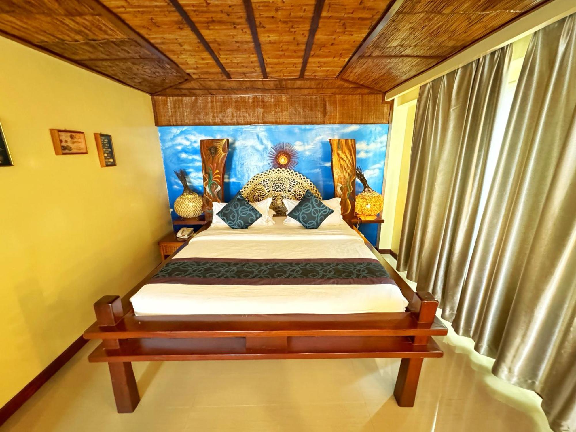Golden Phoenix Hotel Boracay Manoc-Manoc ภายนอก รูปภาพ
