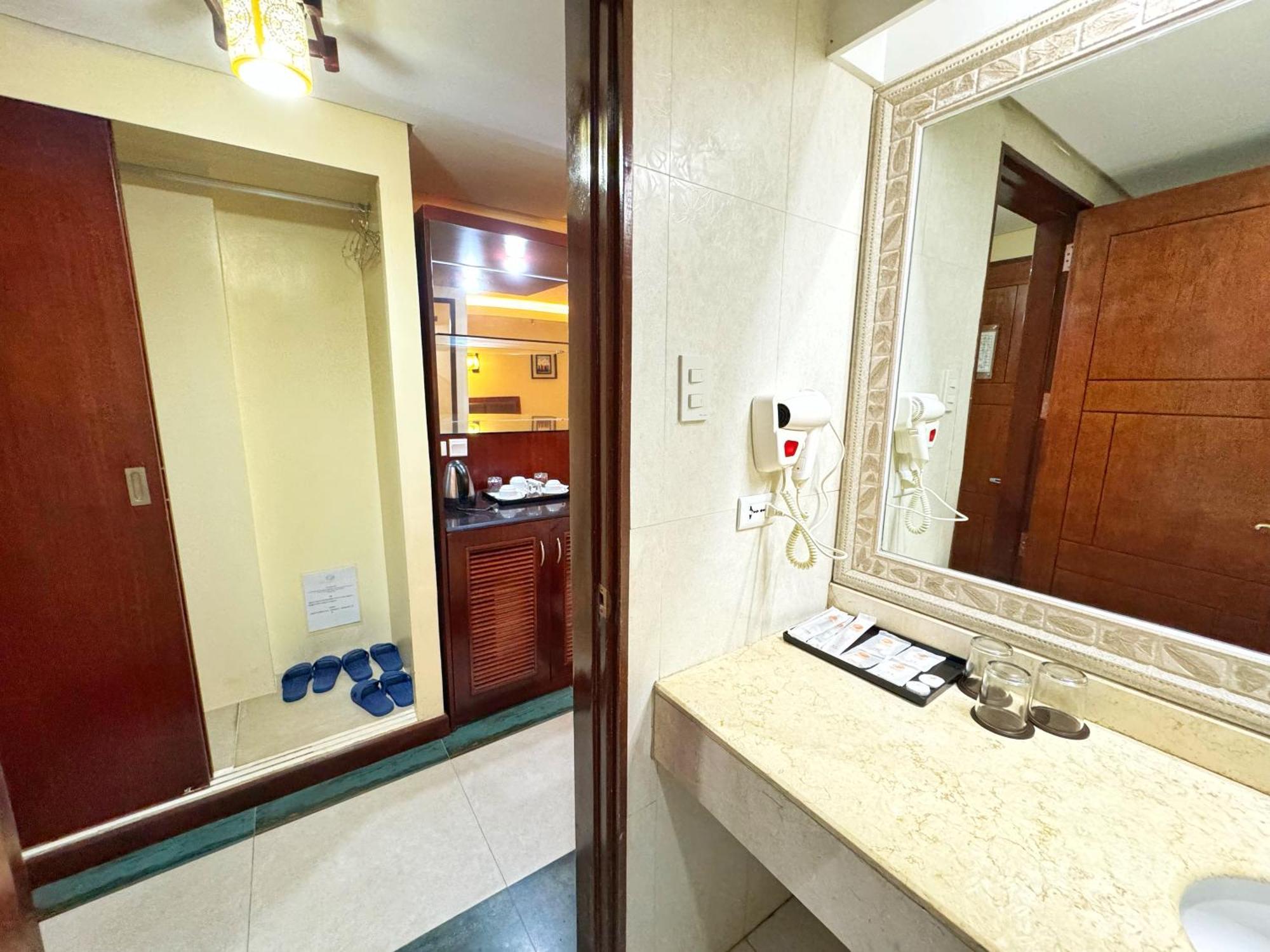 Golden Phoenix Hotel Boracay Manoc-Manoc ภายนอก รูปภาพ