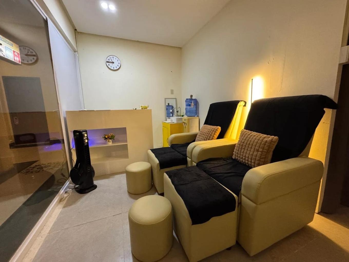 Golden Phoenix Hotel Boracay Manoc-Manoc ภายนอก รูปภาพ